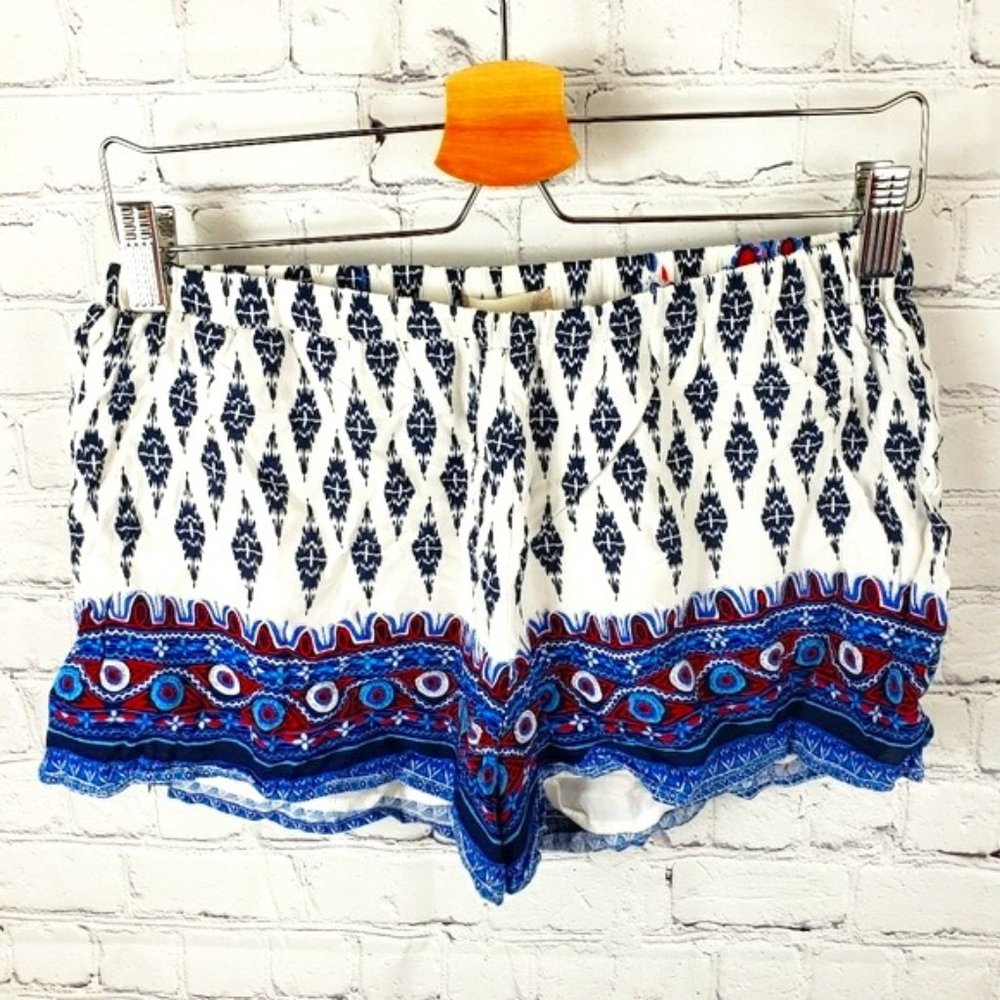 Altar'd State White & Blue Geometric Elastic Waistband Full Lining Soft Shorts